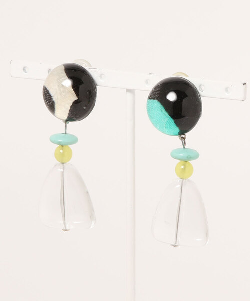 tone(トーン)の「【joesstyle】*Glass Earrings* ファブリックとクリアパーツ イヤリング(MA)(イヤリング・レディース・マルチ・FREE)」の1枚目の写真