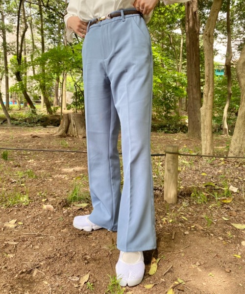 nemne store（ネンネストア）の「のんびり過ごすフレアカラーパンツ（スラックス・レディース・オレンジ/ブルー/ライトグリーン/アイボリー/マスタード・SMALL/MEDIUM）」の3枚目の写真