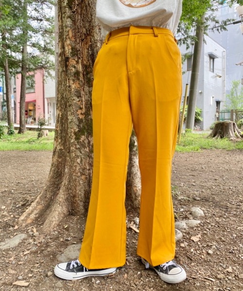 nemne store（ネンネストア）の「のんびり過ごすフレアカラーパンツ（スラックス・レディース・オレンジ/ブルー/ライトグリーン/アイボリー/マスタード・SMALL/MEDIUM）」の4枚目の写真