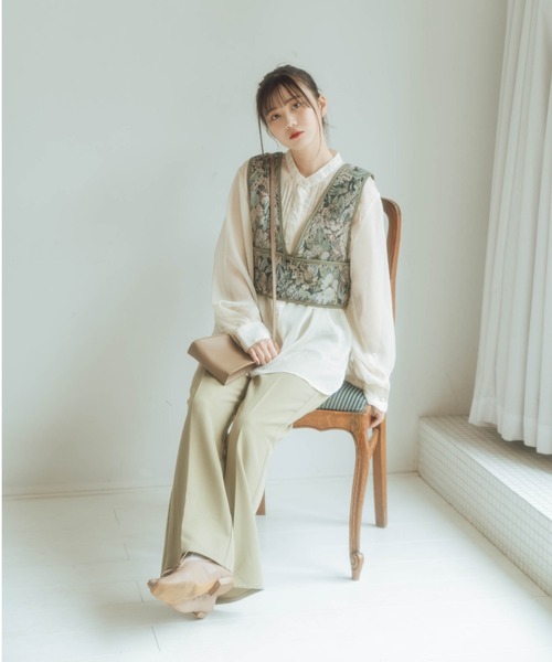 nemne store（ネンネストア）の「のんびり過ごすフレアカラーパンツ（スラックス・レディース・オレンジ/ブルー/ライトグリーン/アイボリー/マスタード・SMALL/MEDIUM）」の7枚目の写真