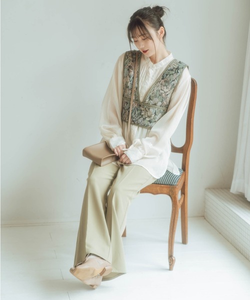 nemne store（ネンネストア）の「のんびり過ごすフレアカラーパンツ（スラックス・レディース・オレンジ/ブルー/ライトグリーン/アイボリー/マスタード・SMALL/MEDIUM）」の8枚目の写真