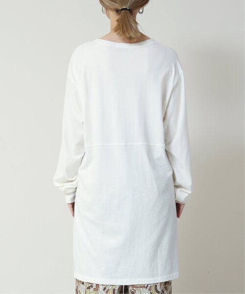 MJUKA.（ミューカ）の「ロングシャツテールプルオーバー（Tシャツ/カットソー・レディース・グレー/オフホワイト・FREE）」の13枚目の写真