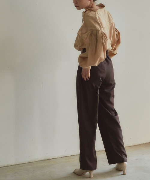 titivate(ティティベイト)の「ボリュームスリーブカフタンシャツブラウス(シャツ/ブラウス・レディース・ピンク/ベージュ/ブラック/ブルー・M/S)」の7枚目の写真