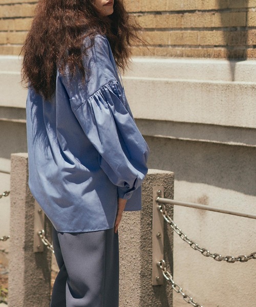 titivate(ティティベイト)の「ボリュームスリーブカフタンシャツブラウス(シャツ/ブラウス・レディース・ピンク/ベージュ/ブラック/ブルー・M/S)」の8枚目の写真