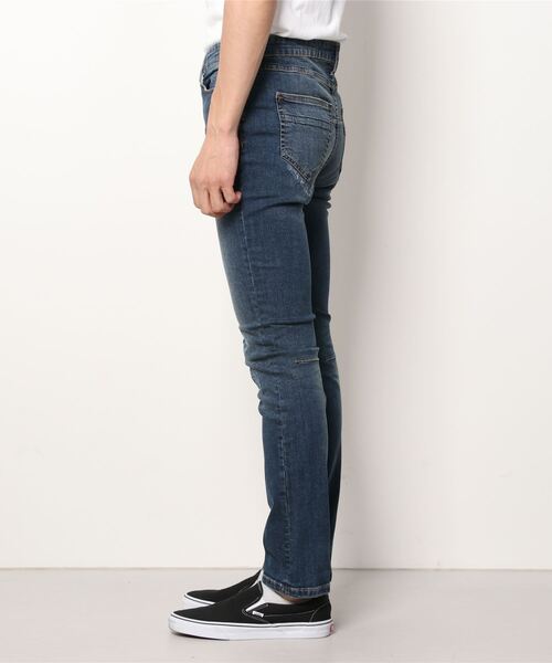 STUDIOUS SELECT（ステュディオスセレクト）の「【NUMBER(N)INE】別注クラッシュスキニーデニムパンツ（デニムパンツ・メンズ・ブラック/インディゴブルー・3/1/2）」の4枚目の写真