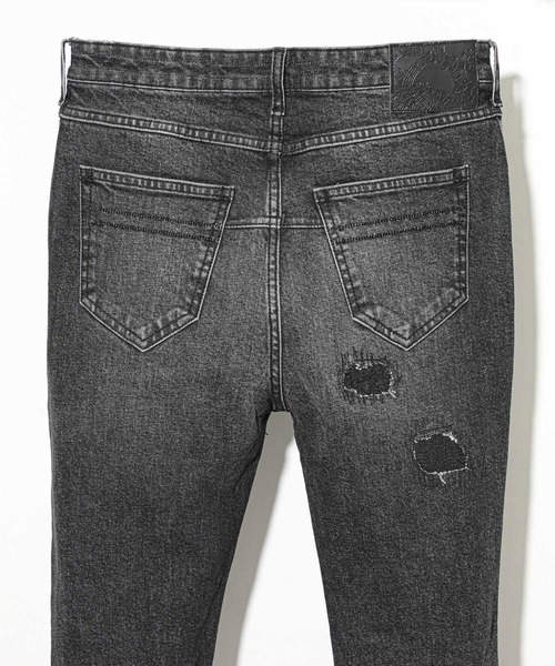 STUDIOUS SELECT（ステュディオスセレクト）の「【NUMBER(N)INE】別注クラッシュスキニーデニムパンツ（デニムパンツ・メンズ・ブラック/インディゴブルー・3/1/2）」の21枚目の写真