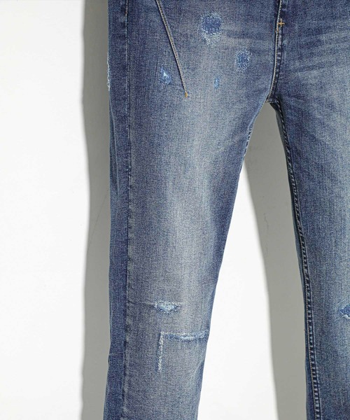 STUDIOUS SELECT（ステュディオスセレクト）の「【NUMBER(N)INE】別注クラッシュスキニーデニムパンツ（デニムパンツ・メンズ・ブラック/インディゴブルー・3/1/2）」の11枚目の写真
