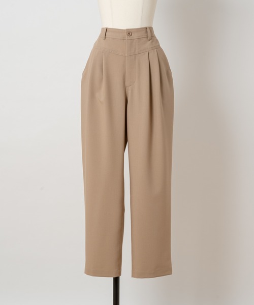 Rewde(ルゥデ)の「タックテーパードパンツ(1R12-08075)(その他パンツ・レディース・ベージュ/カーキ/ピンク・S/L/M)」の17枚目の写真