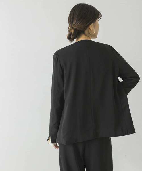 URBAN RESEARCH（アーバンリサーチ）の「LA MAISON　ノーカラージャケット（テーラードジャケット・レディース・ブラック/ブラウン・-）」の7枚目の写真