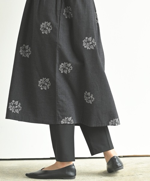 rps（アールピーエス）の「サークル刺繍ワンピース（ワンピース・レディース・アイボリー/チャコールグレー/グレイッシュベージュ/カーキ・M）」の17枚目の写真