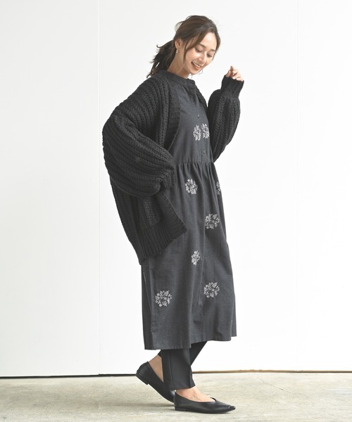 rps（アールピーエス）の「サークル刺繍ワンピース（ワンピース・レディース・アイボリー/チャコールグレー/グレイッシュベージュ/カーキ・M）」の13枚目の写真