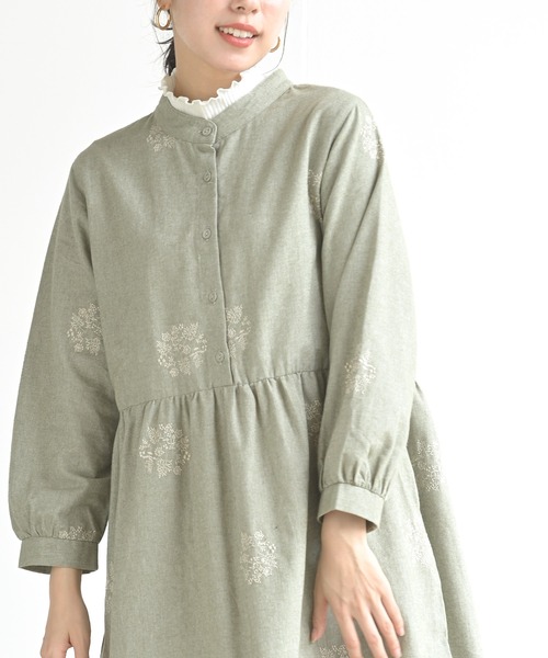 rps（アールピーエス）の「サークル刺繍ワンピース（ワンピース・レディース・アイボリー/チャコールグレー/グレイッシュベージュ/カーキ・M）」の19枚目の写真