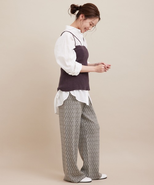 SALON adam et rope'（サロン アダム エ ロペ）の「【極上の肌ざわり】ブラパット付きキャミソール -CreamyCotton /クリーミーコットン-（キャミソール・レディース・チャコールグレー/ベージュ/オフホワイト・FREE）」の12枚目の写真