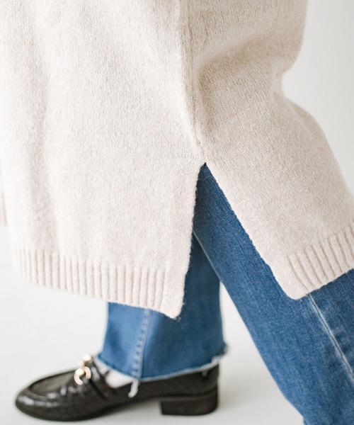 haco!(ハコ)の「ゆるVネックが今っぽかわいい!重ね着に便利なビッグビッグニットワンピース(ワンピース・レディース・ブラック/アイボリー・SMALL/MEDIUM/LARGE/X-LARGE)」の12枚目の写真