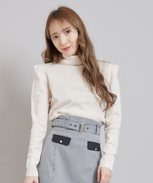 TITTY&CO.（ティティーアンドコー）の「【TITTY&CO.】カシミヤタッチタートル（ニット/セーター・レディース・ライトブルー/ブラック/オフホワイト/ピンク・FREE）」の2枚目の写真