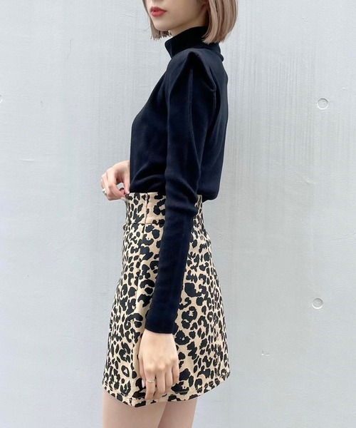 TITTY&CO.（ティティーアンドコー）の「【TITTY&CO.】カシミヤタッチタートル（ニット/セーター・レディース・ライトブルー/ブラック/オフホワイト/ピンク・FREE）」の14枚目の写真