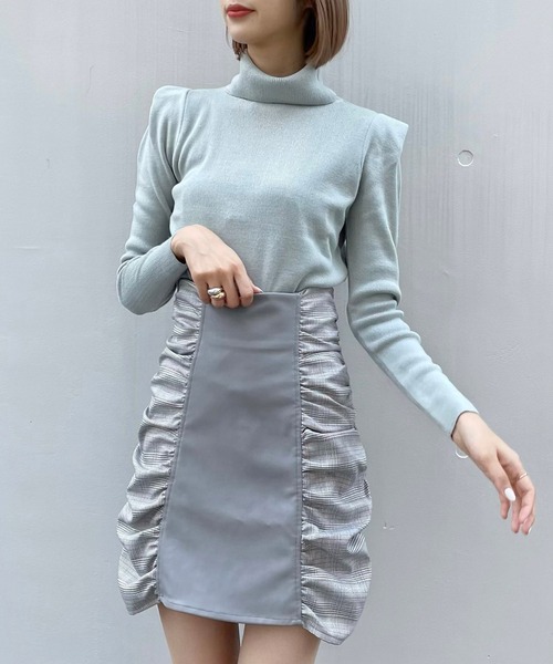 TITTY&CO.（ティティーアンドコー）の「【TITTY&CO.】カシミヤタッチタートル（ニット/セーター・レディース・ライトブルー/ブラック/オフホワイト/ピンク・FREE）」の11枚目の写真