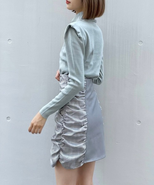 TITTY&CO.（ティティーアンドコー）の「【TITTY&CO.】カシミヤタッチタートル（ニット/セーター・レディース・ライトブルー/ブラック/オフホワイト/ピンク・FREE）」の7枚目の写真