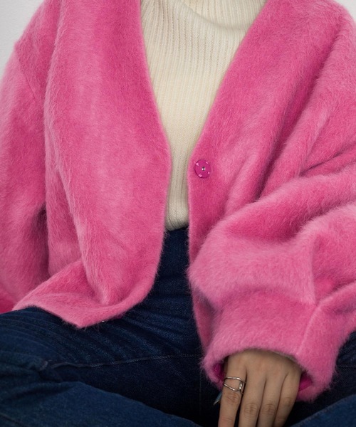 w closet(ダブルクローゼット)の「やわらかシャギーVネックショートジャケット(ノーカラージャケット・レディース・コーラルピンク/ライム/サックスブルー・FREE)」の10枚目の写真