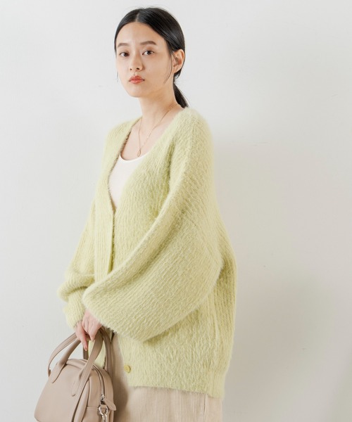 ANGIE（アンジー）の「シャギーVネックオーバーサイズカラーカーディガン（カーディガン/ボレロ・レディース・ベージュ/ライム/ブルー/ライトパープル/ライトピンク・FREE）」の12枚目の写真