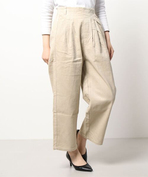 Samansa Mos2 blue（サマンサモスモスブルー）の「コーデュロイタックパンツ（その他パンツ・レディース・ミント/モカ/チャコール/キナリ・ﾌﾘ-）」の8枚目の写真