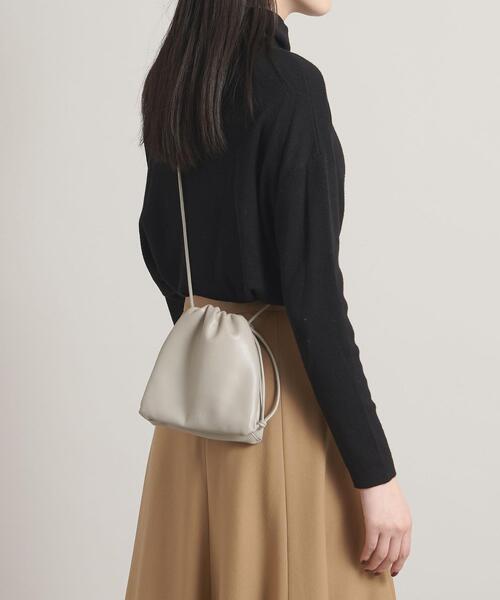 ESLOW(エスロー)の「【一部別注】<ESLOW(エスロー)>DRAWSTRING BAG(ショルダーバッグ・レディース・イエロー/グレー/ケリー/ダークブラウン/ブラック・FREE)」の13枚目の写真