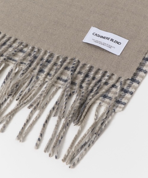 URBAN RESEARCH DOORS(アーバンリサーチドアーズ)の「カシミヤブレンド ダブルフェイスマフラー(マフラー・メンズ・モカ/グレー系その他/ブラウン系その他/ブルー系その他・ONE)」の15枚目の写真