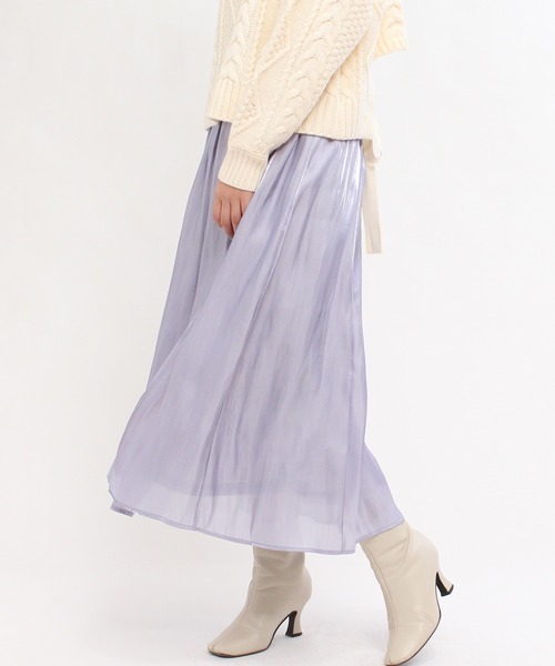 TRUDEA（トルディア）の「シャイニーロングスカート（スカート・レディース・ピンク/ライトグレー/ラベンダー/グレイッシュベージュ・MEDIUM）」の13枚目の写真