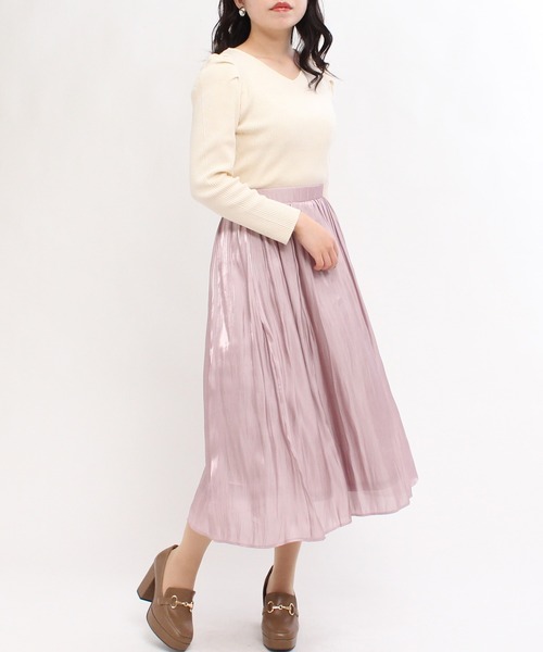 TRUDEA（トルディア）の「シャイニーロングスカート（スカート・レディース・ピンク/ライトグレー/ラベンダー/グレイッシュベージュ・MEDIUM）」の10枚目の写真