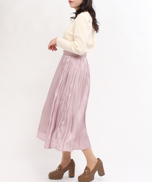 TRUDEA（トルディア）の「シャイニーロングスカート（スカート・レディース・ピンク/ライトグレー/ラベンダー/グレイッシュベージュ・MEDIUM）」の11枚目の写真