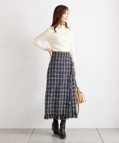 prose verse（プロズヴェール）の「ツイードチェックフリンジラップスカート（スカート・レディース・オフホワイト/ブルー・ﾌﾘ-）」の10枚目の写真