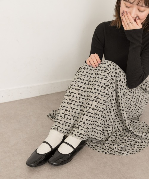 RODE SKO(ロデスコ)の「『MADE IN JAPAN』くったりストラップシューズ(バレエシューズ・レディース・ブラック/シルバー/ゴールド・38/36/37)」の14枚目の写真