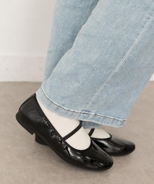 RODE SKO(ロデスコ)の「『MADE IN JAPAN』くったりストラップシューズ(バレエシューズ・レディース・ブラック/シルバー/ゴールド・38/36/37)」の15枚目の写真