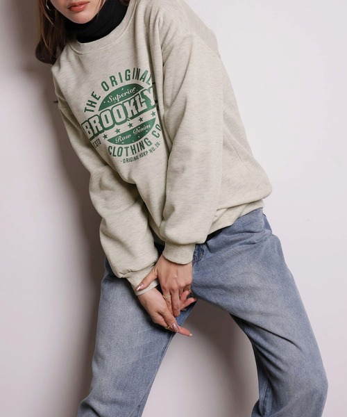 Girly Doll（ガーリードール）の「カレッジロゴスウェット（スウェット・レディース・ライトグレー/ダークグレー/ボルドー/アイボリー・M/L）」の7枚目の写真