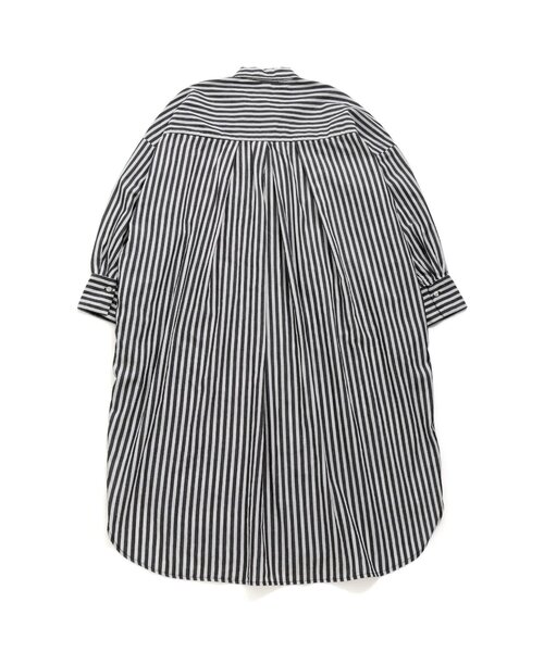Ampersand(アンパサンド)の「premier ストライプロングシャツ_ママ(シャツ/ブラウス・レディース・ブラック/ブルー/グリーン・MEDIUM)」の4枚目の写真