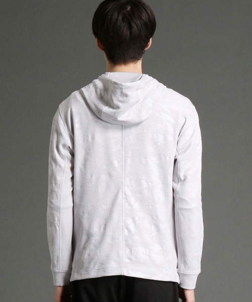 HIDEAWAYS NICOLE（ハイダウェイニコル）の「カモフラエンボスパーカ（パーカー・メンズ・グレー/オフホワイト/ネイビー/ブラック・X-LARGE/MEDIUM/LARGE）」の14枚目の写真