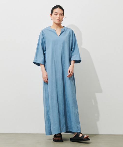 N.O.R.C by the line(ノークバイザライン)の「ナイロンストレッチキーネックワンピース(ワンピース・レディース・ブラック/ブルー/ダークグレー/カーキ/ベージュ・M/S/L)」の8枚目の写真