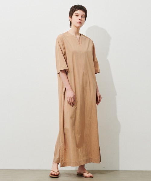 N.O.R.C by the line(ノークバイザライン)の「ナイロンストレッチキーネックワンピース(ワンピース・レディース・ブラック/ブルー/ダークグレー/カーキ/ベージュ・M/S/L)」の12枚目の写真