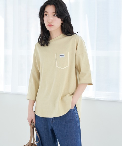 Wrangler（ラングラー）の「Wrangler フェイクポケットＴシャツ*（Tシャツ/カットソー・レディース・チャコールグレー/ベージュ/オフホワイト・FREE）」の3枚目の写真