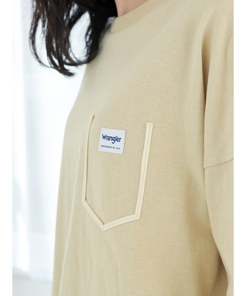 Wrangler（ラングラー）の「Wrangler フェイクポケットＴシャツ*（Tシャツ/カットソー・レディース・チャコールグレー/ベージュ/オフホワイト・FREE）」の14枚目の写真