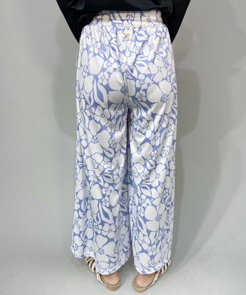 BILLABONG(ビラボン)の「BILLABONG/ビラボン ボタニカル柄/リーフ柄/ルーズシルエットハイウエストパンツ BC013-861(その他パンツ・レディース・ブラック/ブルー・M/L)」の9枚目の写真