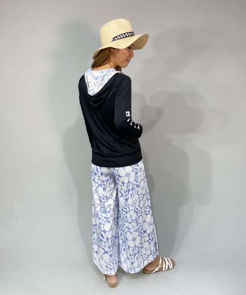 BILLABONG(ビラボン)の「BILLABONG/ビラボン ボタニカル柄/リーフ柄/ルーズシルエットハイウエストパンツ BC013-861(その他パンツ・レディース・ブラック/ブルー・M/L)」の12枚目の写真