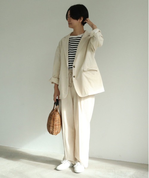 yuni(ユニ )の「コットンリネン natural toutch wide tuck パンツ(スラックス・レディース・キナリ/ブラック/カーキ・FREE)」の13枚目の写真
