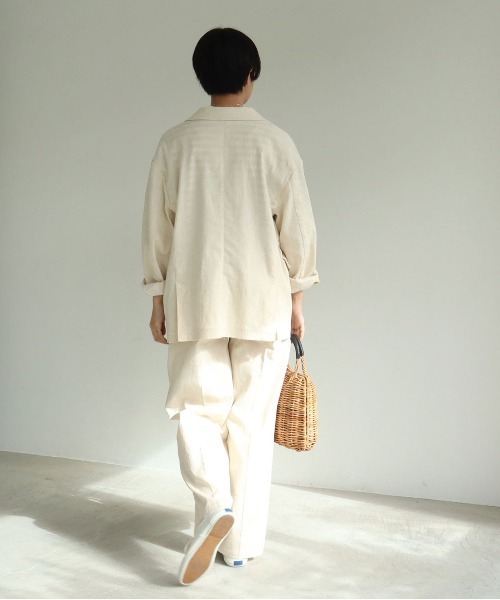 yuni(ユニ )の「コットンリネン natural toutch wide tuck パンツ(スラックス・レディース・キナリ/ブラック/カーキ・FREE)」の15枚目の写真