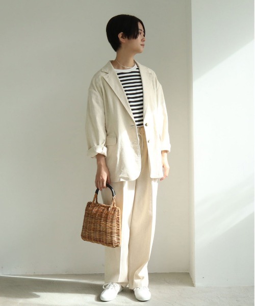 yuni(ユニ )の「コットンリネン natural toutch wide tuck パンツ(スラックス・レディース・キナリ/ブラック/カーキ・FREE)」の12枚目の写真