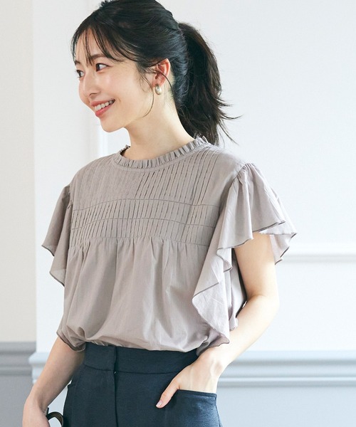 ピンタックフレア袖ブラウス