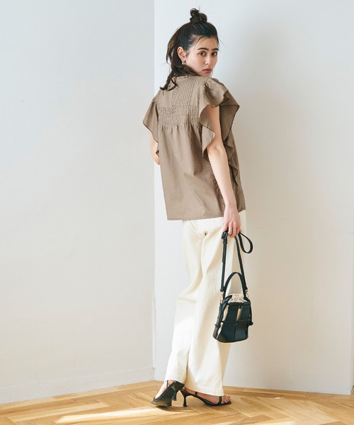 coca（coca）（コカ）の「ピンタックフレアコットンブラウス（シャツ/ブラウス・レディース・ホワイト/ブラック/カーキ/ピンク/グレイッシュベージュ/パープル/ダークベージュ/レッド・M/L）」の17枚目の写真