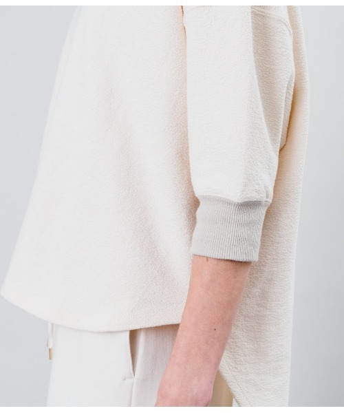 SIPULI（シプリ）の「Jacquard Cotton Jersey  フィッシュテール7分袖プルオーバー（Tシャツ/カットソー・レディース・アイボリー/ネイビー・2）」の11枚目の写真