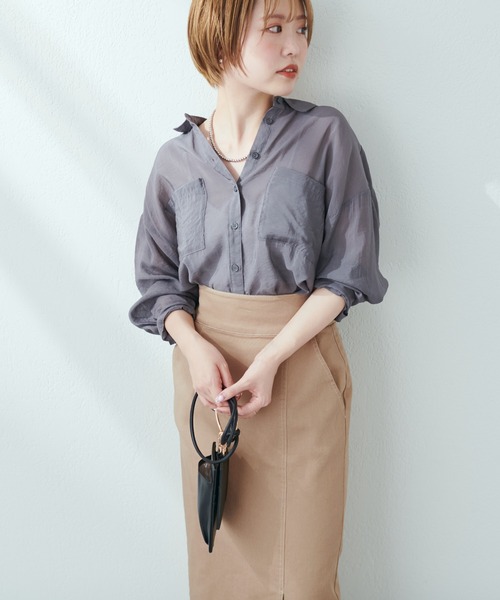 natural couture(ナチュラルクチュール)の「色違いで持っていたいアイテム ダブルポケットシアーシャツ(シャツ/ブラウス・レディース・チャコールグレー/ベージュ/オフホワイト/ピンク/グリーン/ライトベージュ・FREE)」の15枚目の写真