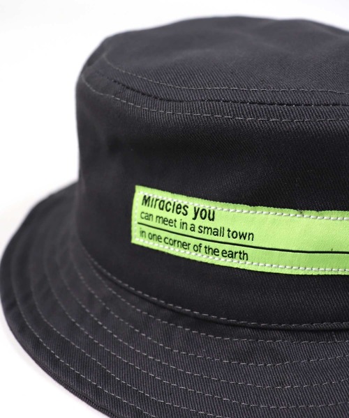 THE CASUAL(カジュアル)の「ワッペンバケットハット キッズ(ハット・キッズ・ブラック/ブラック系/ブラック系1/ブラック系2/チャコール/グレー系/ベージュ/ベージュ系・52cm/54cm/56cm)」の14枚目の写真
